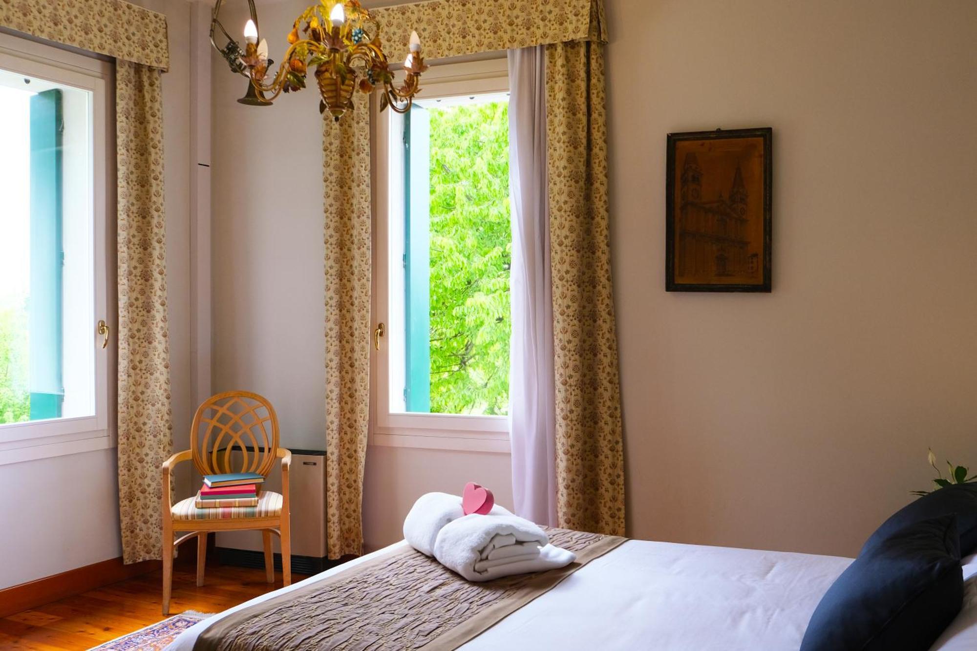Hotel Villa Ca Damiani Caneva エクステリア 写真